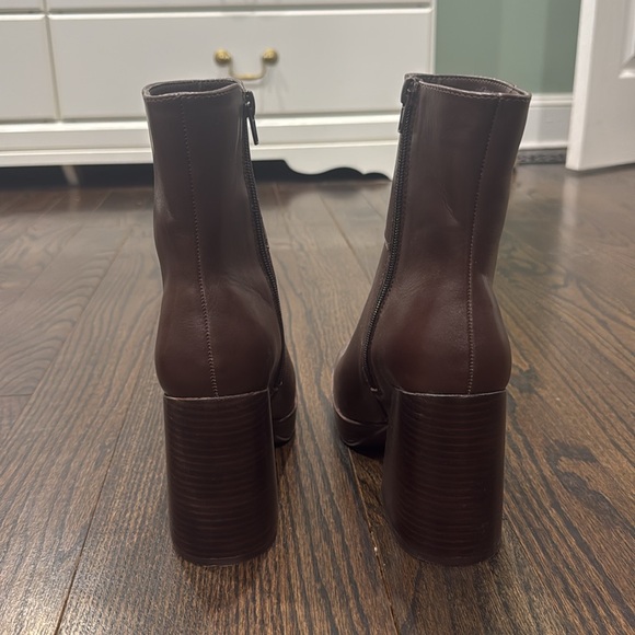 Madden Girl Amalie Bootie - dark brown / chocolate brown - women’s 7 - Picture 8 of 9